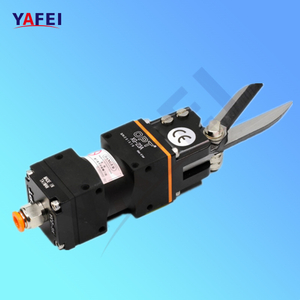 Máy cắt mặt nạ