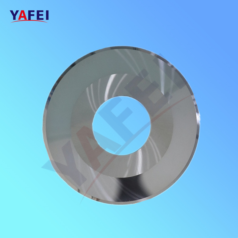 Dao rạch tròn để cắt đầu lọc thuốc lá